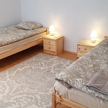 Sinilille 7 * Kuressaare