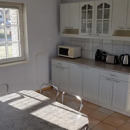 Sinilille 7 Kuressaare