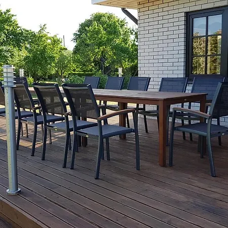 Sinilille 7 Kuressaare