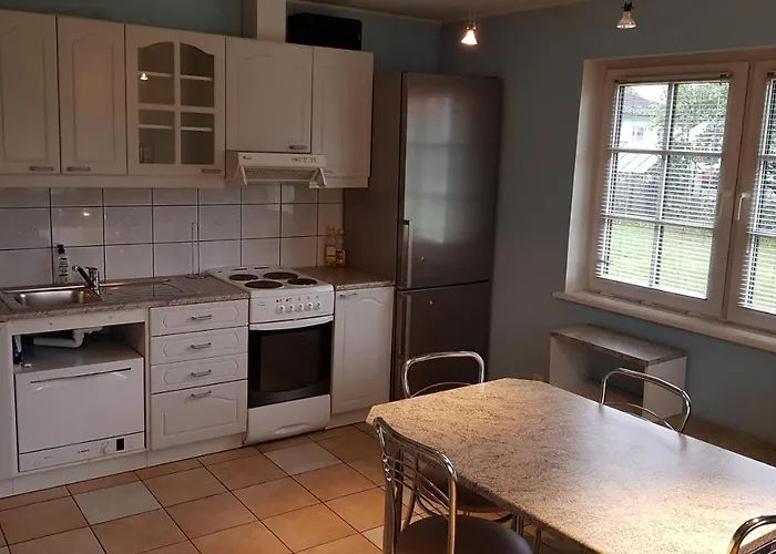 Sinilille 7 Vakantiehuis Kuressaare