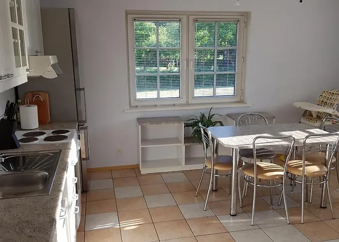 Sinilille 7 * Kuressaare